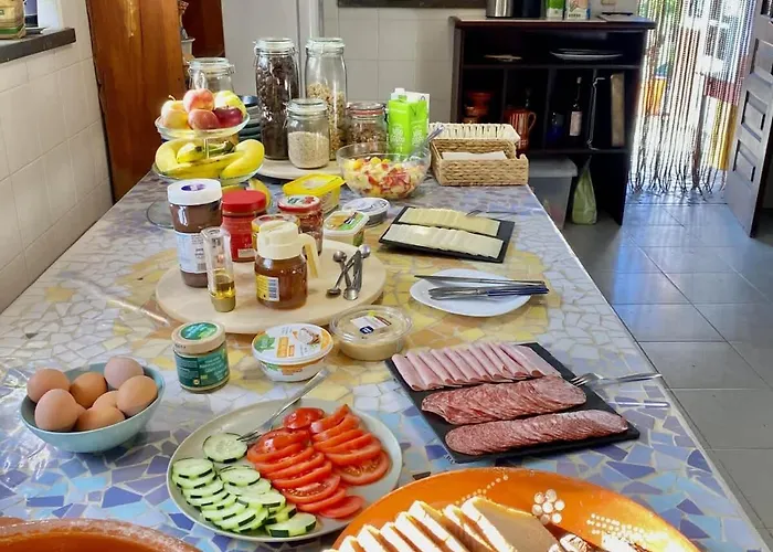 Da Silva Surfcamp- 2 Bettzimmer Mit Fruehstueck