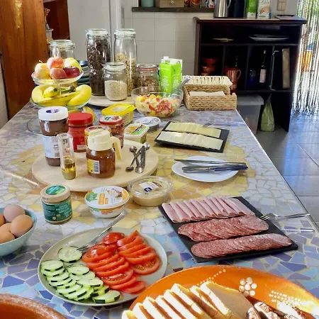 Da Silva Surfcamp- 2 Bettzimmer Mit Frühstück