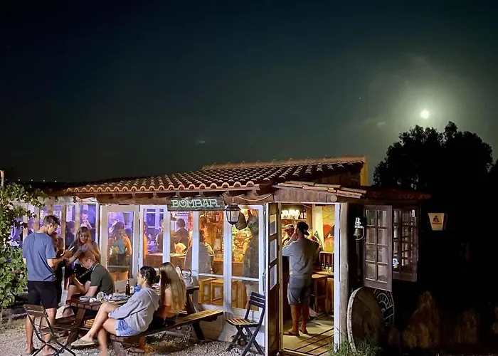 Апартаменты Da Silva Surfcamp- 2 Bettzimmer Mit Fruehstueck